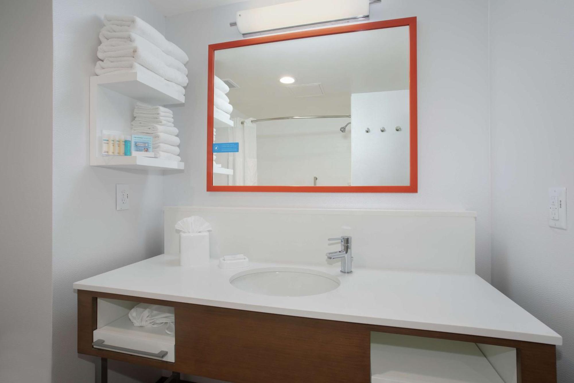 Hampton Inn And Suites Logan, Ut Esterno foto
